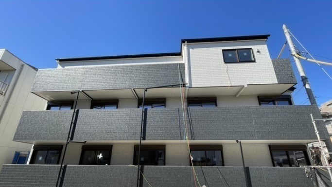 ジュネ北上尾の外観