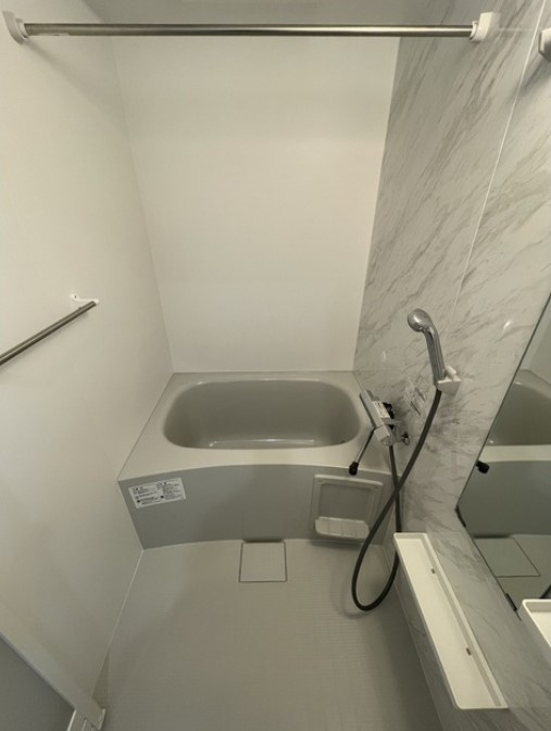 ジュネ北上尾の浴室