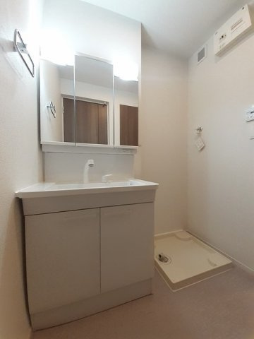 アルコン　シエロの洗面所|広い洗面スペースです★