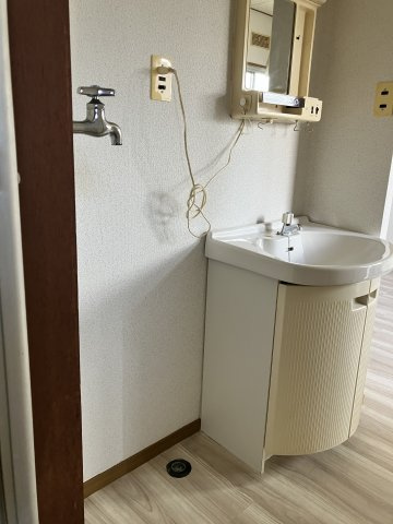 弘中ハイツの洗面所