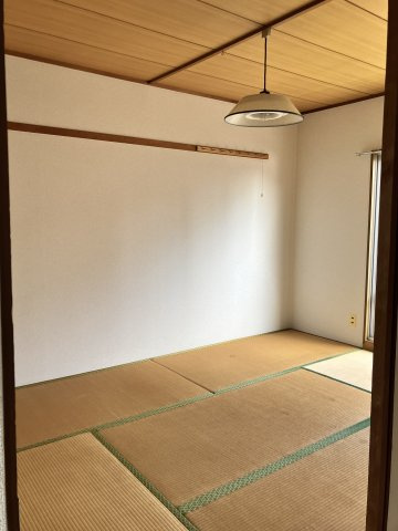 弘中ハイツの和室