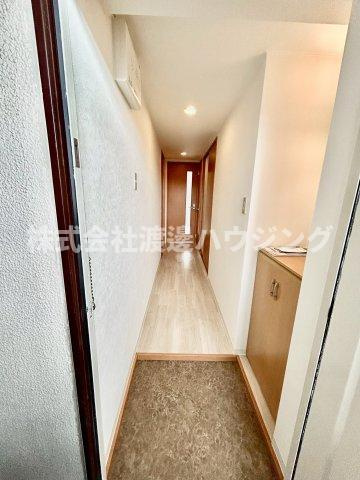 クレアメゾン千里の玄関