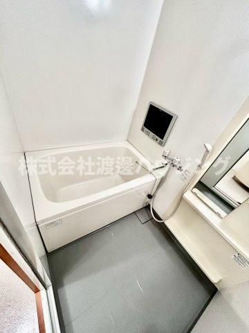 クレアメゾン千里の浴室