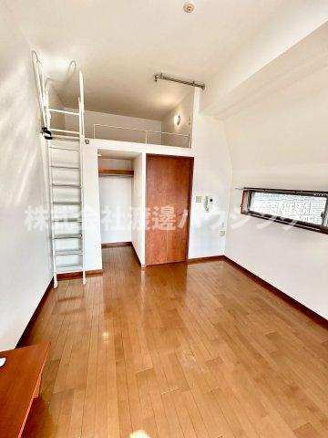 フォレステージュ江坂公園の居間・リビング