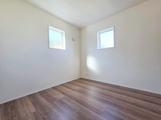 【洋室】 | 知多市清水が丘第4　1号棟