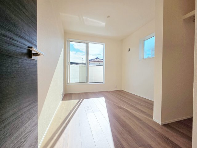 【洋室】 | 知多市清水が丘第4　1号棟