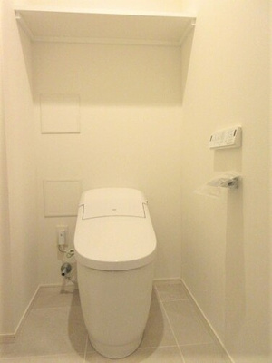 【トイレ】 | Brun Pilier日本橋 | コンパクトで使いやすいトイレです