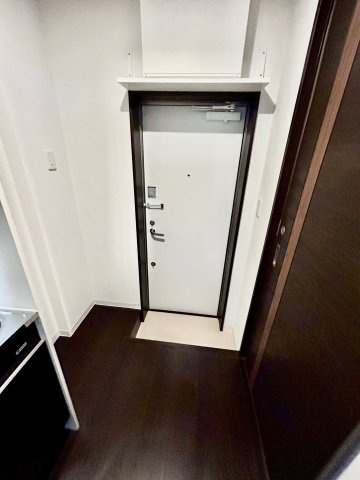 SURFISLANDMALIBUの玄関