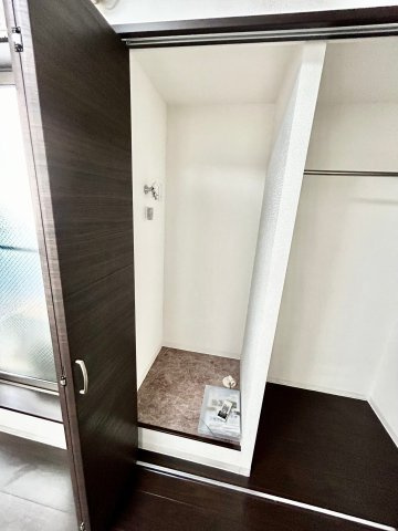 SURFISLANDMALIBUの設備|室内洗濯パン