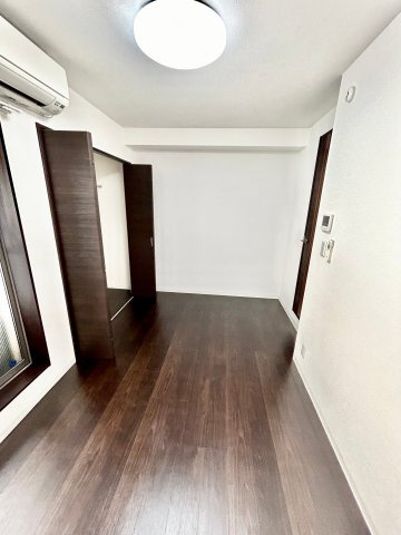 SURFISLANDMALIBUの内装