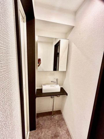 SURFISLANDMALIBUの洗面所