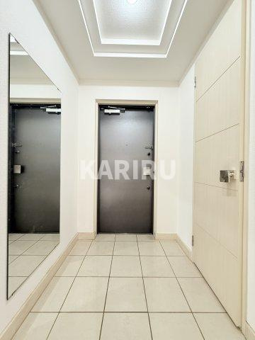 フェニックス日本橋高津の玄関