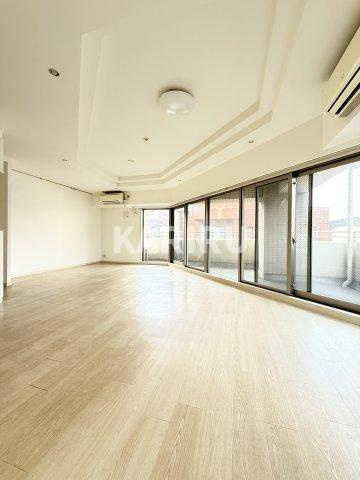 フェニックス日本橋高津の洋室