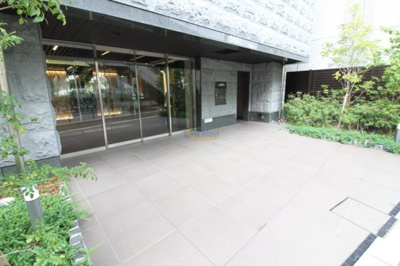 【エントランス】 | プレサンスOSAKA DOMECITYビーツ