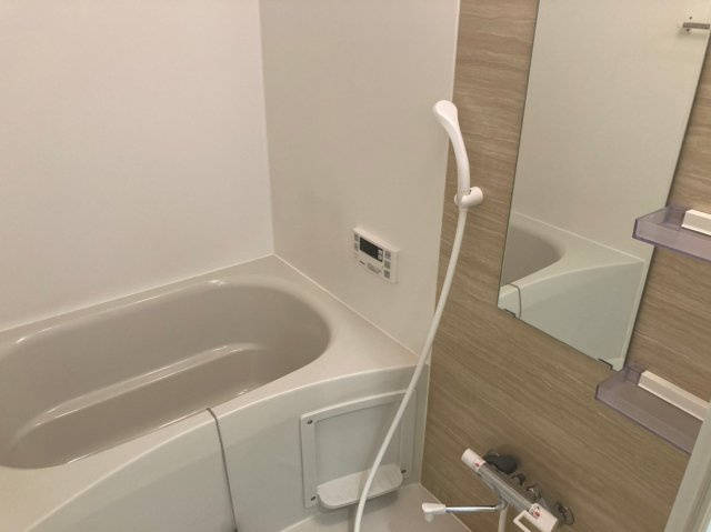 クラウニング岩宿の浴室