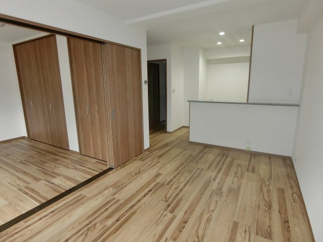 パラディオンⅢの居間・リビング