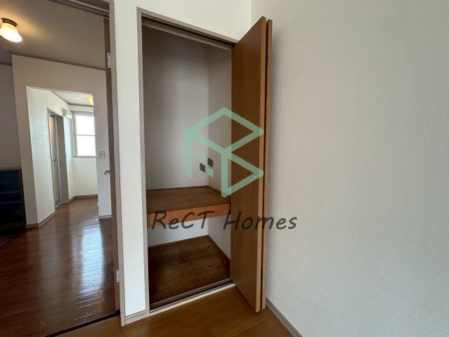 サンローヤルの内装