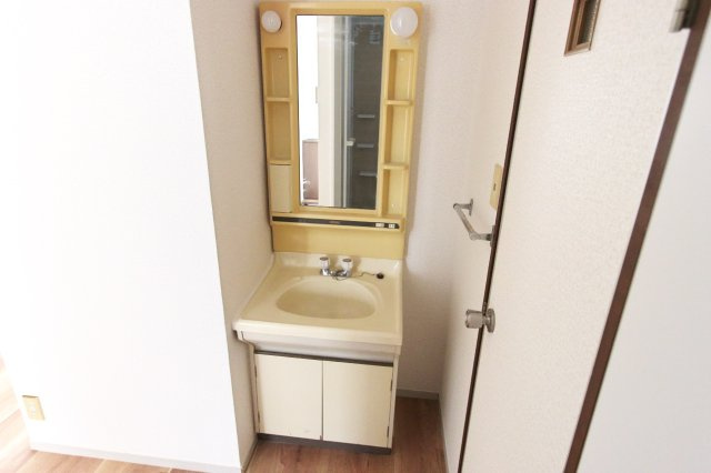 セジュール安永Cの玄関