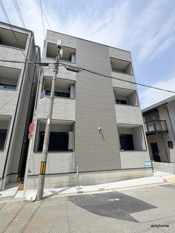 Iris淡路　仲介手数料無料の外観