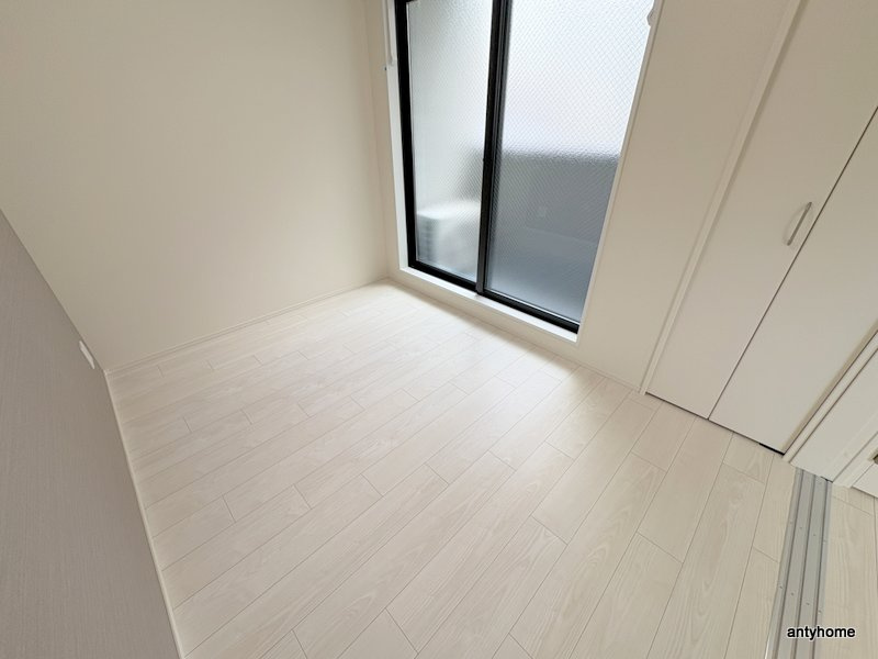 Iris淡路　仲介手数料無料の寝室