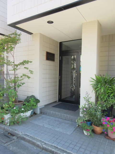 ベルメゾンのエントランス|★エントランス★