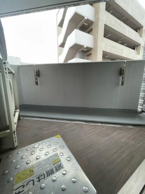 ハーモニーレジデンス東京イーストコア＃００５のバルコニー