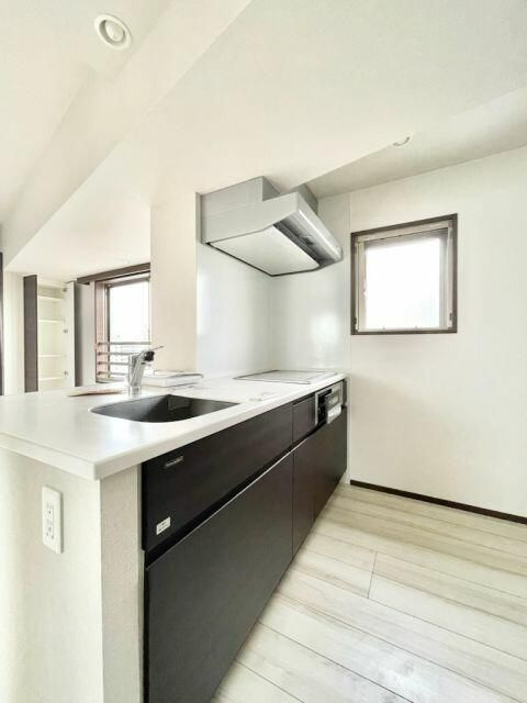 ハーモニーレジデンス東京イーストコア＃００５のキッチン