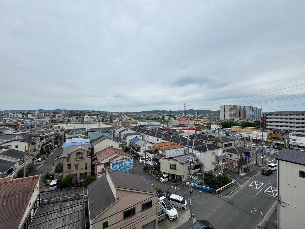 サンメゾン寝屋川の展望|■物件内覧・資金計画相談・住宅ローン相談、リフォーム相談、お問合せ受付中■
※当日・翌日のご内覧、ご相談はお電話でのお問合せがスムーズです！
