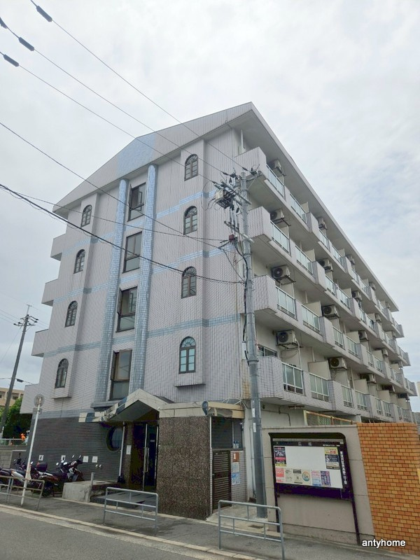 エクセレント上新6の外観