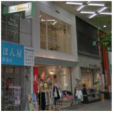 ツバメ屋ビルの画像