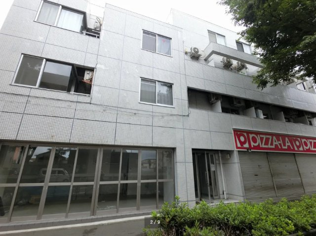 杉並区下高井戸２丁目の一棟マンションの外観