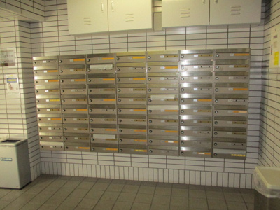 【トイレ】 | JMRレジデンス新大阪(旧メロディハイム新大阪) | ウォシュレット機能付きのきれいなトイレです