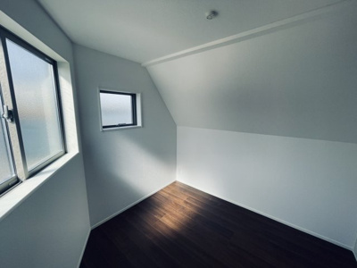 【洋室】 | MIRASUMO堀江513①