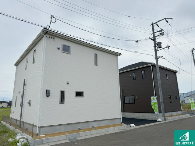 岩出市中島　第２期　新築一戸建ての外観|現地完成写真・安心の10年保証