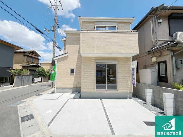 宇治市伊勢田町南遊田　新築一戸建ての外観|安心の10年保証！外観を美しく保ち、雨水で汚れを落とします！気になることがありましたら、お気軽にお問い合わせください！