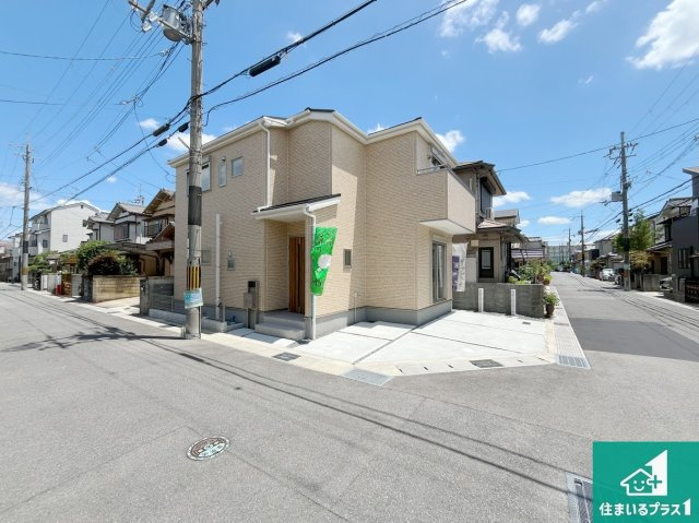 宇治市伊勢田町南遊田　新築一戸建ての外観|安心の10年保証！外観を美しく保ち、雨水で汚れを落とします！気になることがありましたら、お気軽にお問い合わせください！