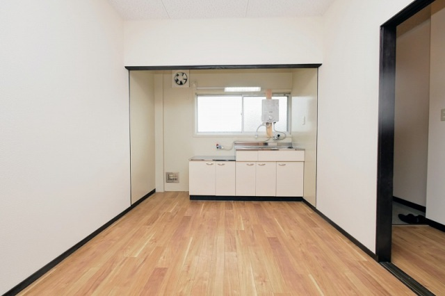 真藤(シンドウ)ビルのキッチン|キッチンです