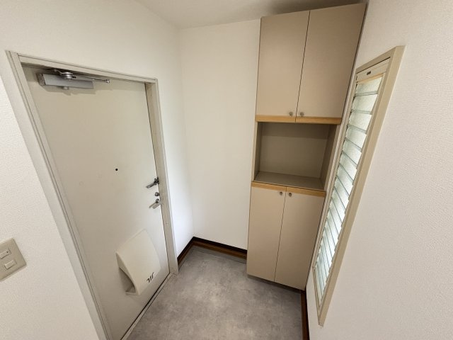 フレグランス川崎の玄関