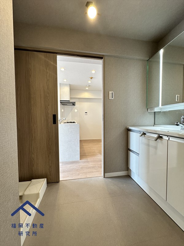 コアマンション和白東パセオの独立洗面台