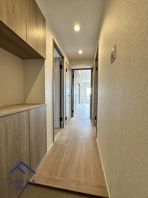 コアマンション和白東パセオの玄関