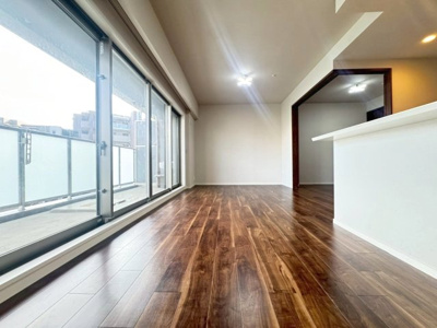 【居間・リビング】 | ジオ千里中央ザ・レジデンス