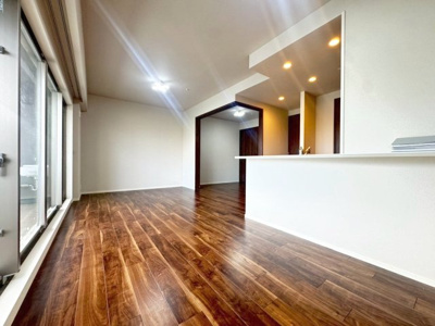 【居間・リビング】 | ジオ千里中央ザ・レジデンス