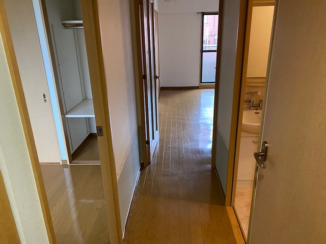 ボヌールマスダの内装