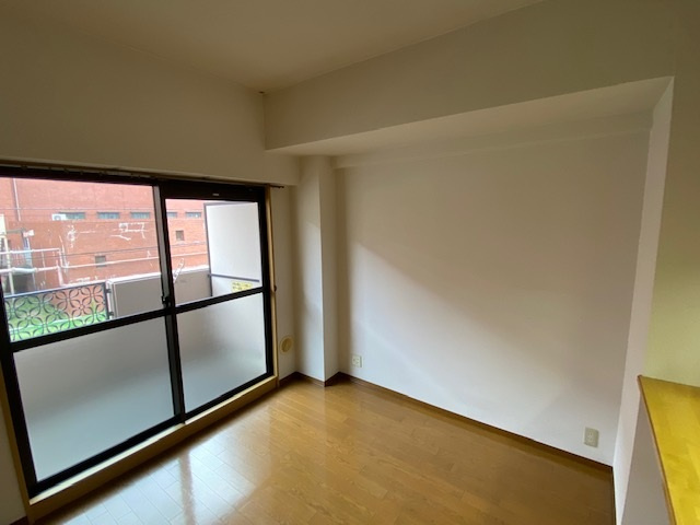 ボヌールマスダの洋室