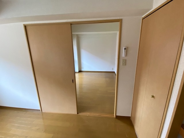 ボヌールマスダの洋室