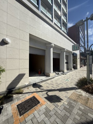  | Joindre東山（ジョワンドル ヒガシヤマ）【　1階路面店　】