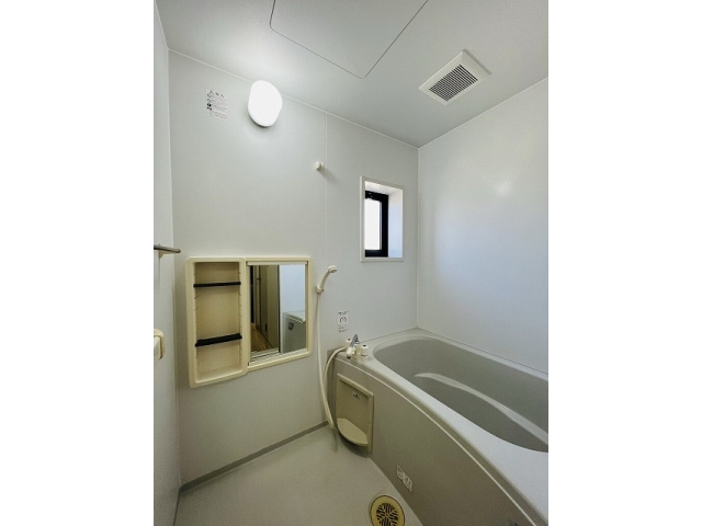 熊本市東区長嶺東７丁目のアパートの浴室