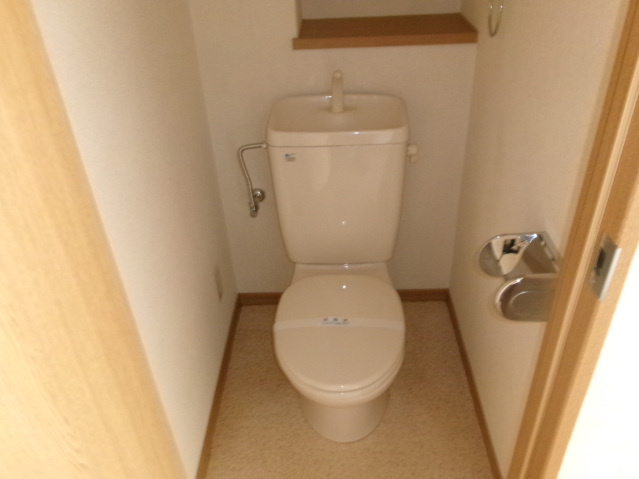 グラース亀山のトイレ|落ち着いたトイレです