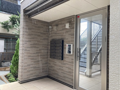 【エントランス】 | グリーンリーフ