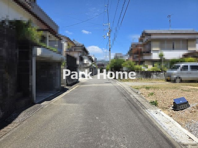 高知市瀬戸南町1丁目-建築条件付き-売土地の前面道路含む現地写真